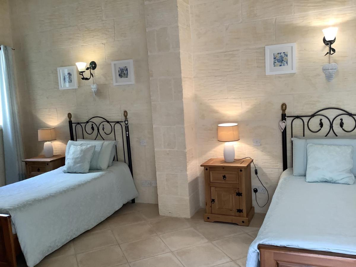 ויקטוריה Ellie Boo Bed & Breakfast מראה חיצוני תמונה