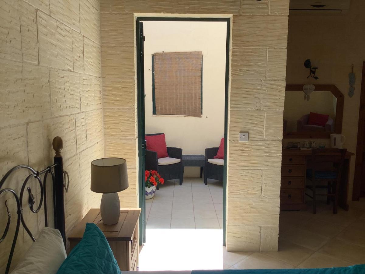 ויקטוריה Ellie Boo Bed & Breakfast מראה חיצוני תמונה